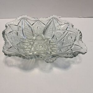 Vintage Indiana Glass clear paneled Daisy cut 10" rectangular fruit bowl